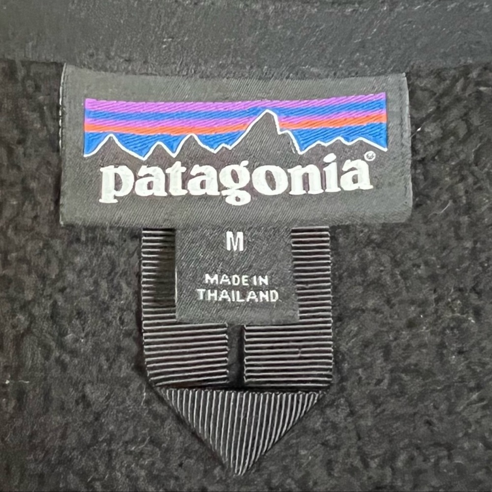 SOLD Patagonia Women's Better Sweater 1/4-Zip Fleece - Picture 9 of 11